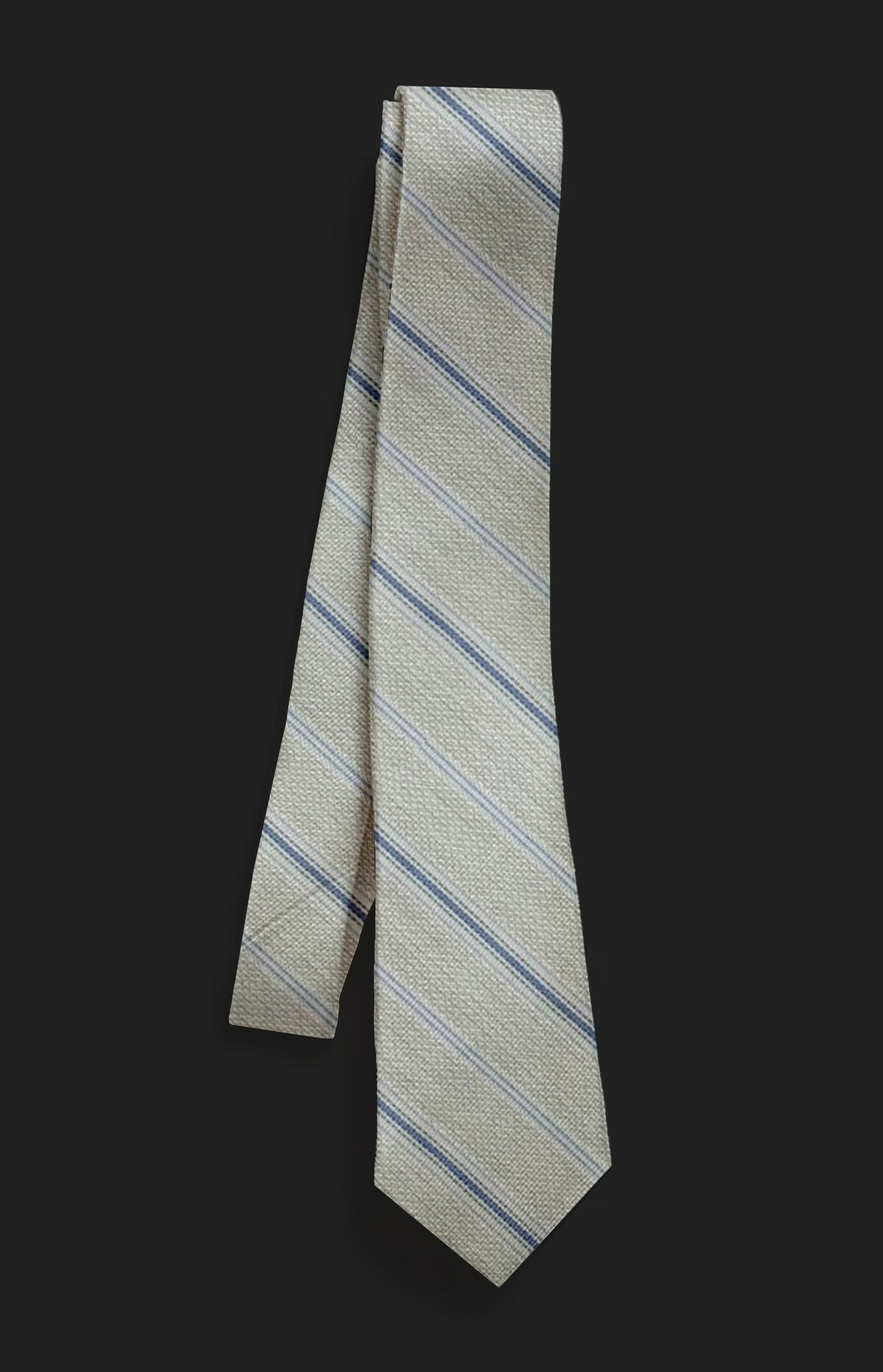 Oasis Tie